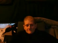 Ik ben een lieve maar ondeugende goedlachs , vriendelijk en speels