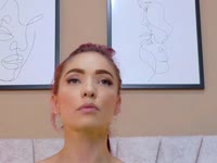 I am desire wrapped in skin. My mind is a labyrinth of fantasies where creativity and pleasure mix without rules. I love to seduce with words, play with silences and let the imagination fly beyond the limits.
My body is my canvas and every movement, every sigh, is an invitation to explore without haste, with a hunger for the forbidden.
I