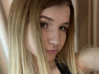 chat room picture AraPosey