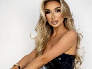 cybersex chat room DalidaSelena