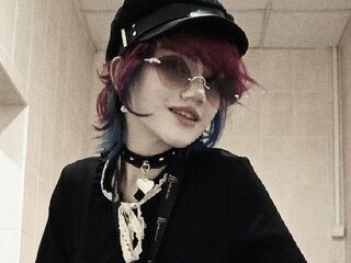 teasercam ElanorCiolek