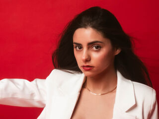 naughty camgirl masturbating with vibrator EmiliMua