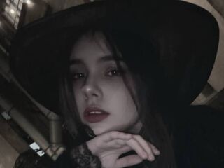 cam girl masturbating with vibrator ErnestineDielman