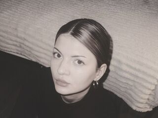 hot girl webcam GenaBaillargeon