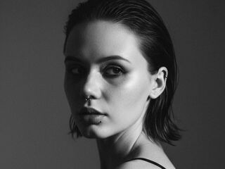 closeup cam JudithSterett