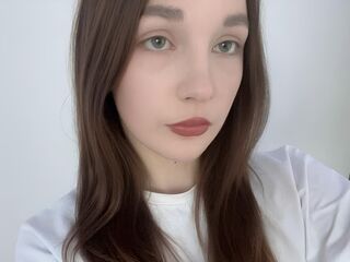 cam girl playing with dildo JulieShuliack