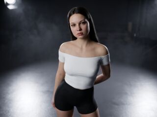 fingering cam girl LeibeeThi