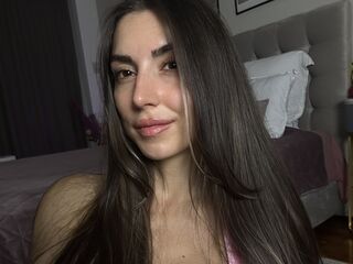 camslut spreading pussy MissAlyse