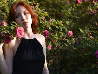 topless girl MyrtaGulliver