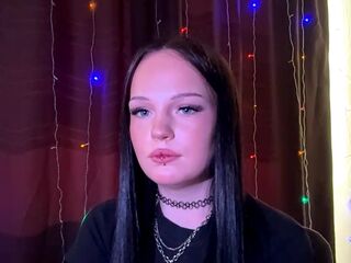 fingering webcam girl RosalindFerndez