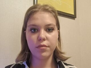 webcam chat room SaturninaLeavitt