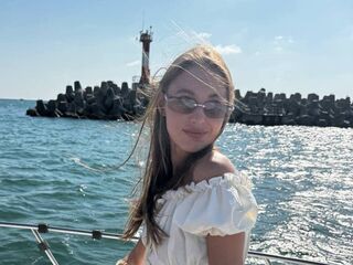 live sex video YaekoBrowers