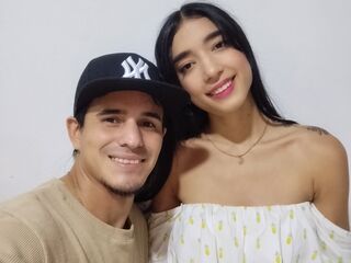 hot webcam sex couple AbbyandEvan