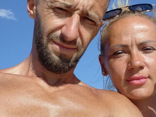 adult webcam couple sex show DianaAndAndrey