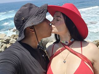chatroom sex show NahomiAndLeo
