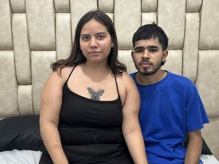 kinky webcam couple liveshow RoxanaAndLeo