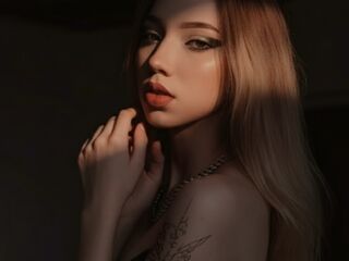bdsm cam girl chat room ValkaRosselli