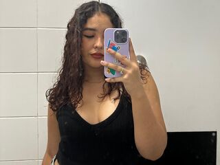 nude camgirl photo AbygailGarcia