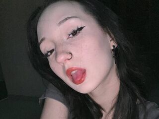 adult cam live AccaBelow