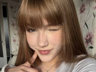 free adult cam AlberthaBack