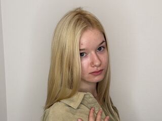 hot camslut AlenaLeverentz