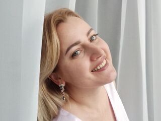 live porn webcam AlexaDeneuve
