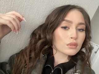 beautiful girl webcam AlisGros