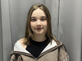 naughty webcamgirl AliseGlow