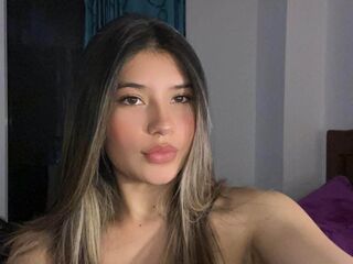 masturbating webcam girl AmberEliza