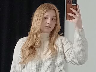 naughty camgirl masturbating AutumnCoxwell