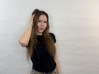 naked camgirl BeatrizLucksom