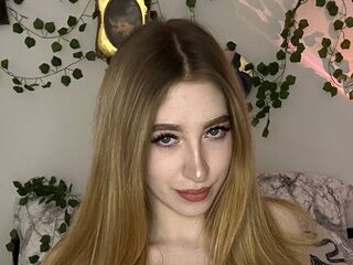 adult liveshow BellaBrosk