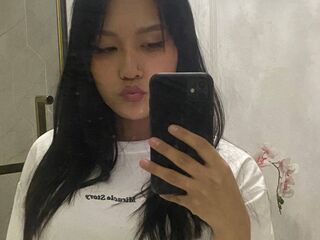 adultcam BerniceMaguire