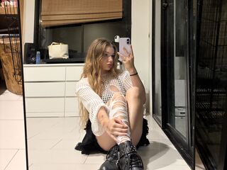 nude webcamgirl photo BrandiStover