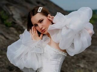 shaved pussy cam CandiCansew