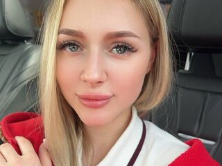beautiful camgirl CandiceBless