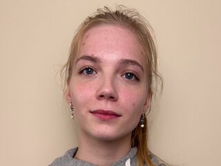 cam slut CarmanChapmon