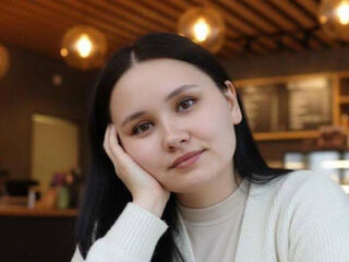 bedroom livecam CathernKorwin