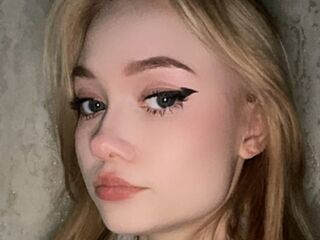 cyber sex chat room CecilyBurnard