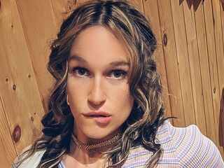 naked camgirl photo ClaraLaFontaine