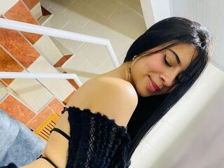 strip show CristalLinares