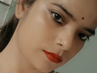 camgirl masturbating CutePriyaa