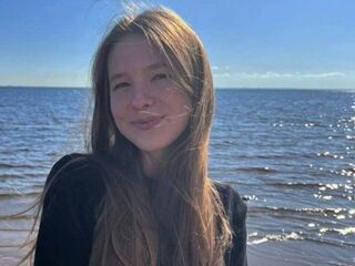 closeup web cam DarcelMele