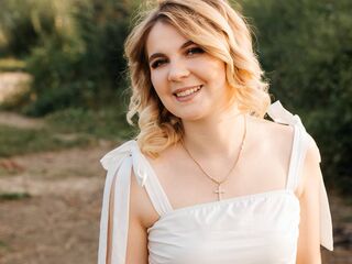 naked webcamgirl photo DemetriceAkpan