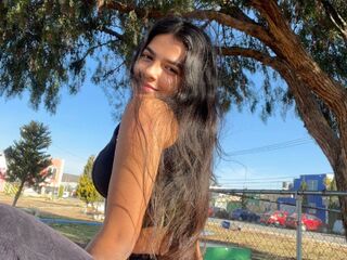 camgirl spreading pussy DeviColins