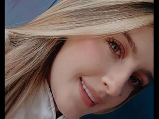 sexy cam girl picture DioneKises