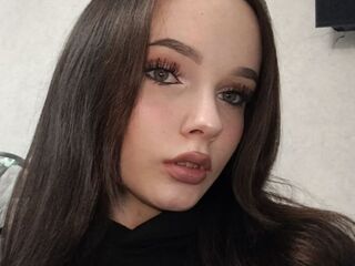 webcam girl EbonieGowins