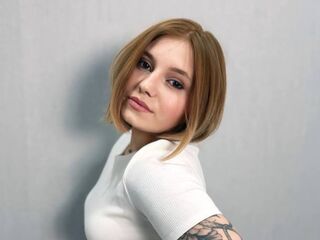 hot chat room ElenorLandes