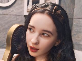 naked webcamgirl picture EliseGianola