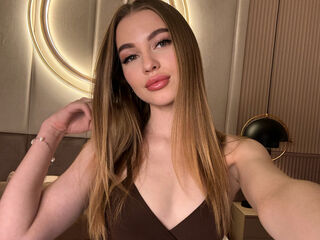 sexy webcam girl EmilyBilington